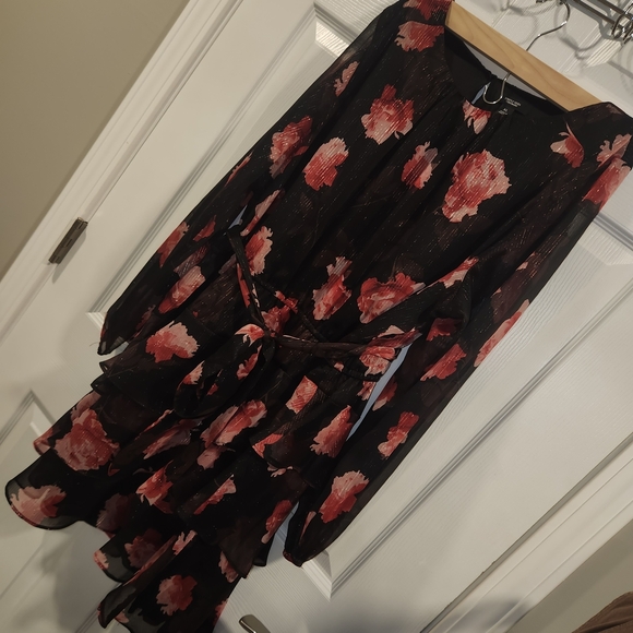 Simply Vera Vera Wang Mauve And Light Pink Floral Long Sleeve Black Dress - Picture 5 of 7